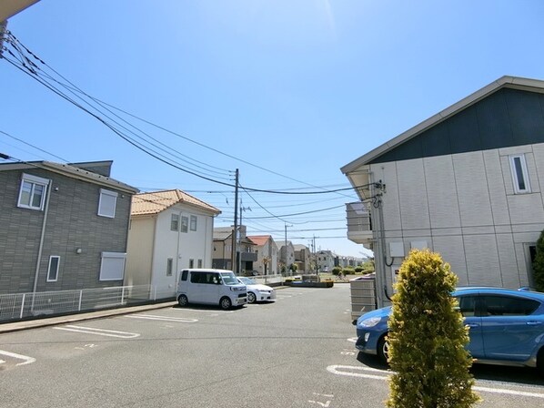 ウィスタリア・ガーデン ABの物件内観写真